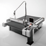 カッティングマシン画像